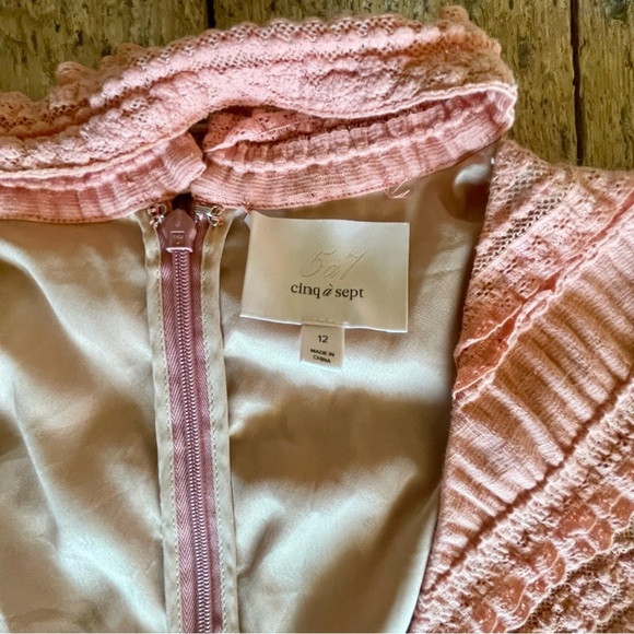Cinq à Sept Kora Lace Choker Midi Dress Pink Size 12 Excellent - Picture 9 of 11